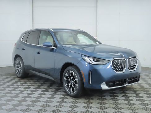 New 2026 BMW X3 xDrive30 image 3