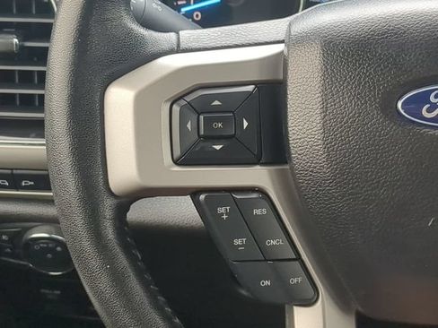 Used 2019 Ford F150 Lariat w/ Equipment Group 502A Luxury AWD/4WD image 28