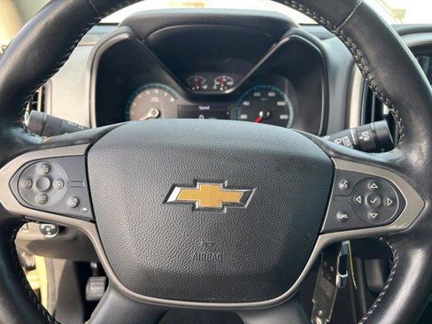 Used 2022 Chevrolet Colorado Z71 image 25