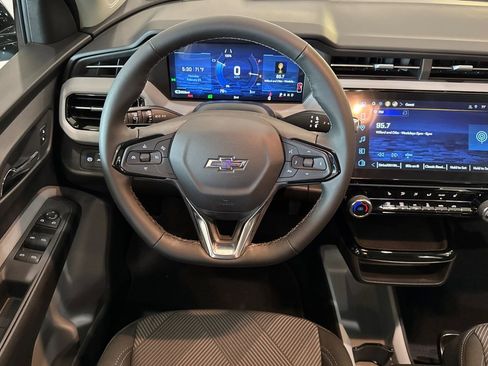 New 2027 Chevrolet Bolt LT w/ Comfort Package image 13