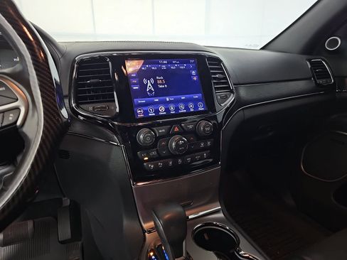 Used 2019 Jeep Grand Cherokee High Altitude RWD image 19