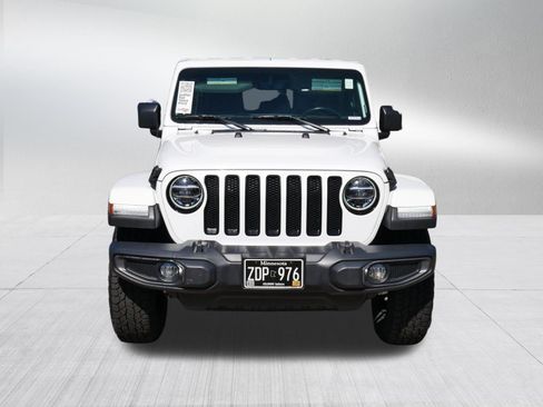 Used 2020 Jeep Wrangler Unlimited Sahara AWD/4WD image 2