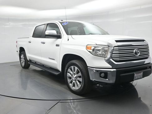Used 2015 Toyota Tundra Limited w/ Limited Premium Package AWD/4WD image 55