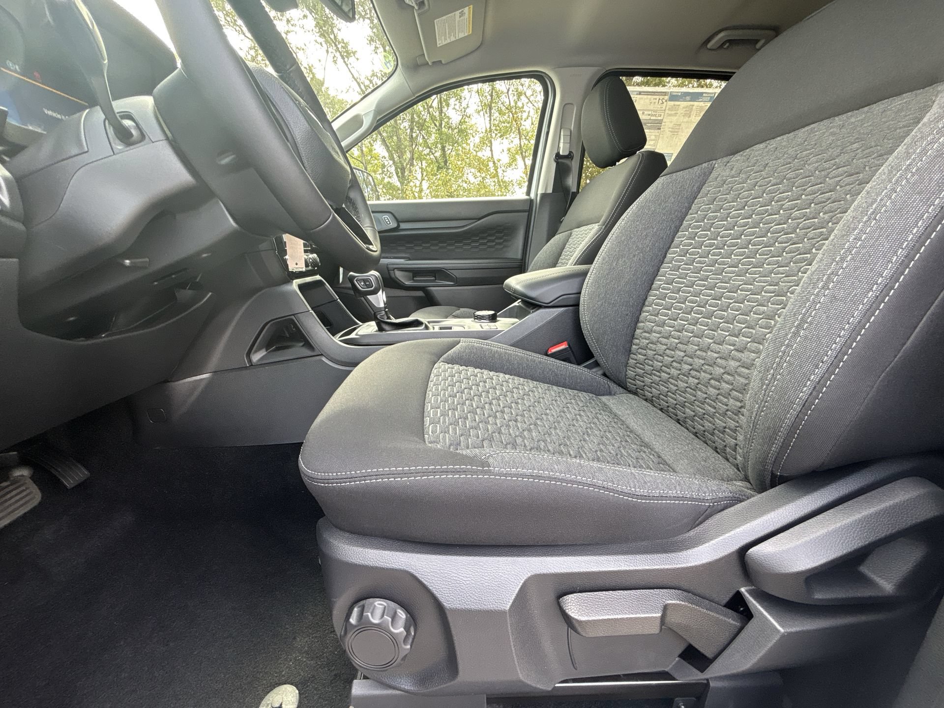 New 2026 Ford Ranger XLT w/ Technology Package AWD/4WD image 13