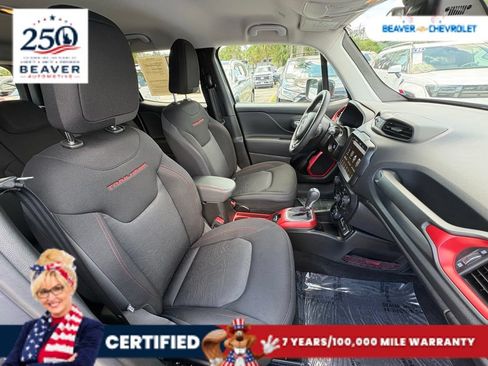 Used 2022 Jeep Renegade Trailhawk w/ Trailer Tow Group AWD/4WD image 25