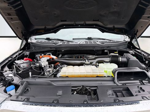 Used 2024 Ford F150 Lariat w/ Equipment Group 502A High image 36