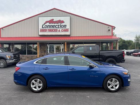 Used 2023 Chevrolet Malibu LS FWD image 3