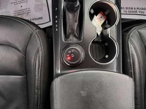 Used 2017 Ford Explorer Limited image 23