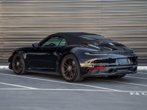 Certified 2023 Porsche 911 Carrera GTS RWD image 3