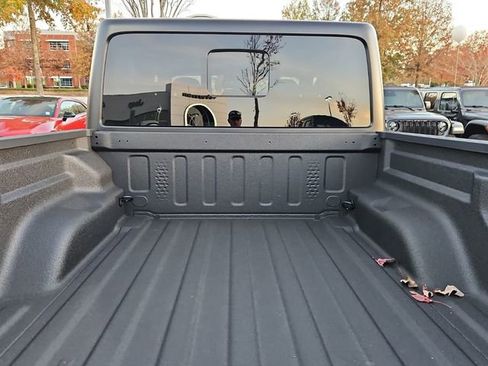 New 2026 Jeep Gladiator Rubicon image 5
