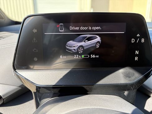 Used 2025 Volkswagen ID.4 Pro RWD image 18