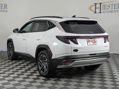 Used 2025 Hyundai Tucson Limited AWD/4WD image 5