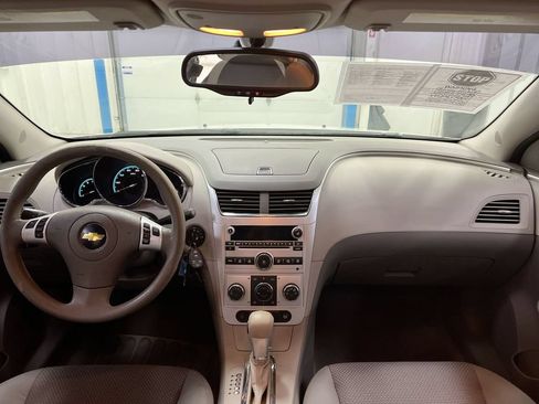 Used 2011 Chevrolet Malibu LT w/ Power Convenience Package FWD image 10