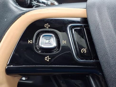 Certified 2022 Lincoln Corsair Reserve w/ Elements Package image 21