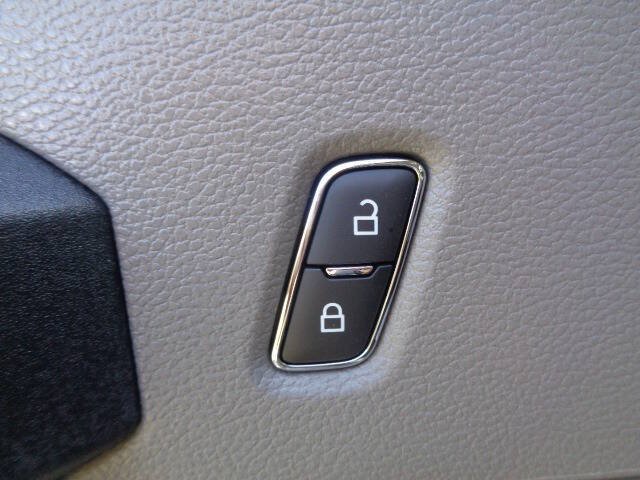 Used 2022 Ford F450 XL w/ Power Equipment Group AWD/4WD image 22
