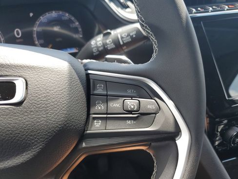 Used 2021 Ford F150 Lariat w/ Equipment Group 502A High AWD/4WD image 22
