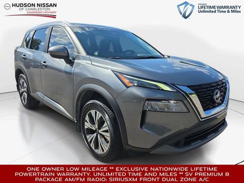 Used 2023 Nissan Rogue SV w/ SV Premium B Package FWD image 1