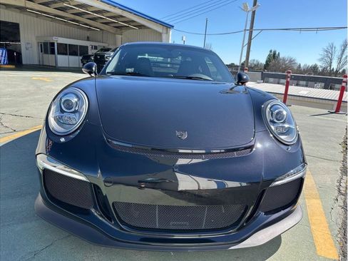 Used 2014 Porsche 911 GT3 image 4