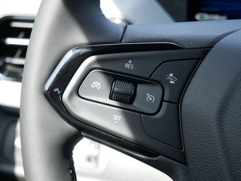 New 2027 Chevrolet Bolt LT w/ Comfort Package FWD image 21