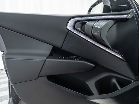 Used 2025 BMW X3 xDrive30i w/ Premium Package image 11