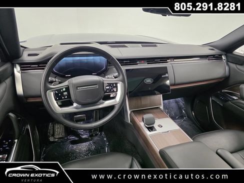 Used 2025 Land Rover Range Rover Autobiography AWD/4WD image 16