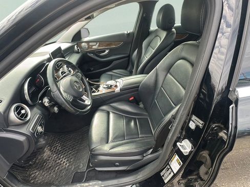 Used 2015 Mercedes-Benz C 300 4MATIC Sedan image 17