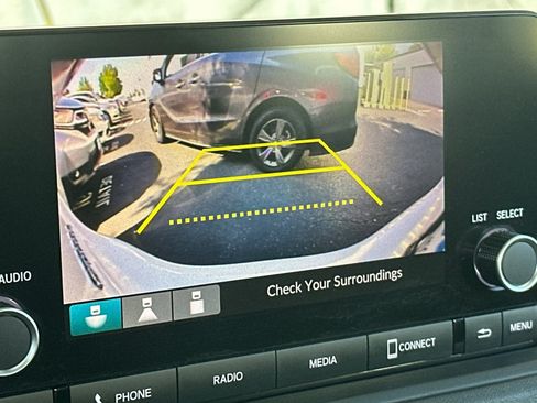 Used 2023 Honda Accord EX image 20