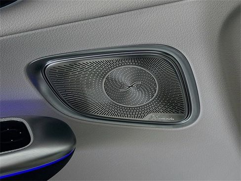 Certified 2025 Mercedes-Benz GLC 300 image 19