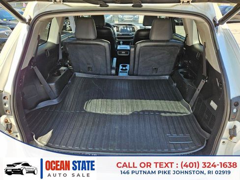 Used 2015 Toyota Highlander Limited Platinum AWD/4WD image 23