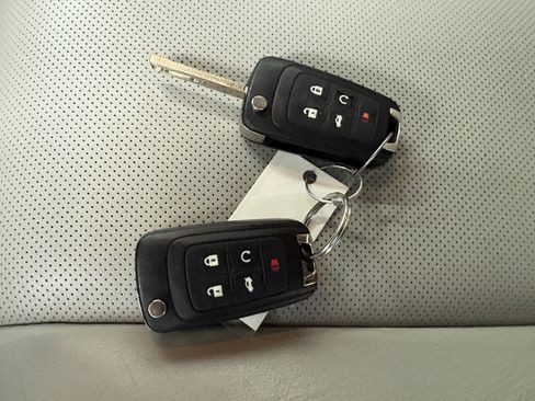 Used 2012 GMC Terrain SLT FWD image 24