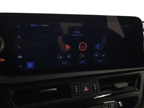 Certified 2024 Lexus ES 300h F Sport image 23