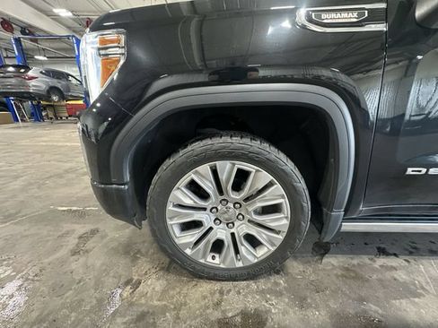 Used 2021 GMC Sierra 1500 Denali w/ Denali Ultimate Package AWD/4WD image 23