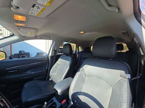Used 2016 Mitsubishi Outlander Sport SEL image 13