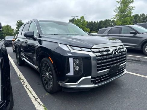 Used 2024 Hyundai Palisade Calligraphy FWD image 6
