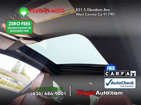 Used 2023 BMW 230i Coupe w/ Convenience Package RWD image 9