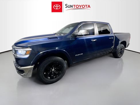 Used 2022 RAM 1500 Laramie AWD/4WD image 9