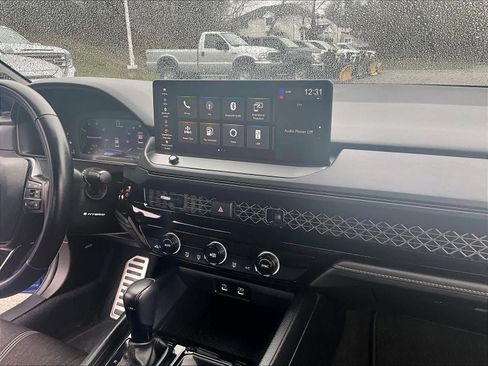 Used 2024 Honda Accord Sport image 14