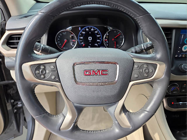 Used 2021 GMC Acadia Denali w/ Denali Technology Package FWD image 24