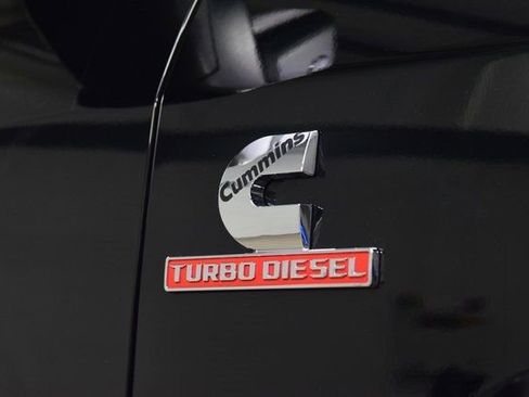 Used 2024 RAM 5500 SLT w/ Quick Order Package 2YG SLT image 10