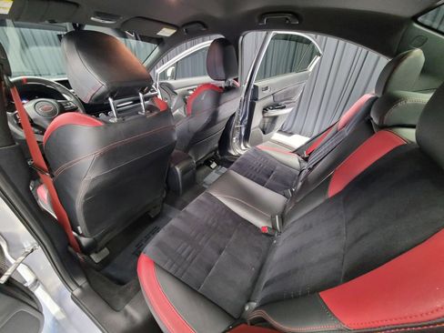 Used 2018 Subaru WRX STI image 31