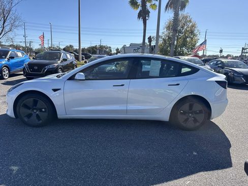 Used 2023 Tesla Model 3 Standard Range image 7