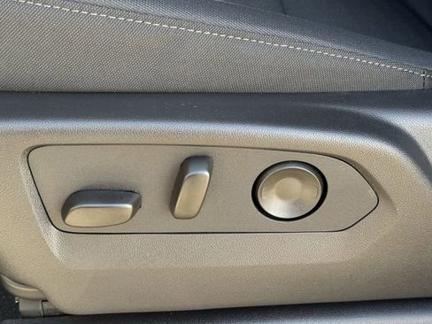 New 2026 Chevrolet Silverado 1500 Custom image 24