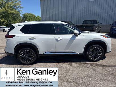 Used 2025 Nissan Rogue Platinum w/ Tech Package