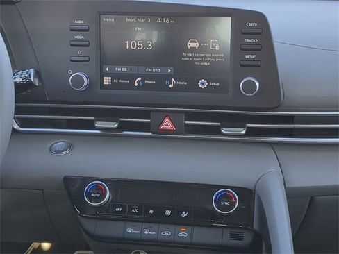 New 2025 Hyundai Elantra Sport image 16