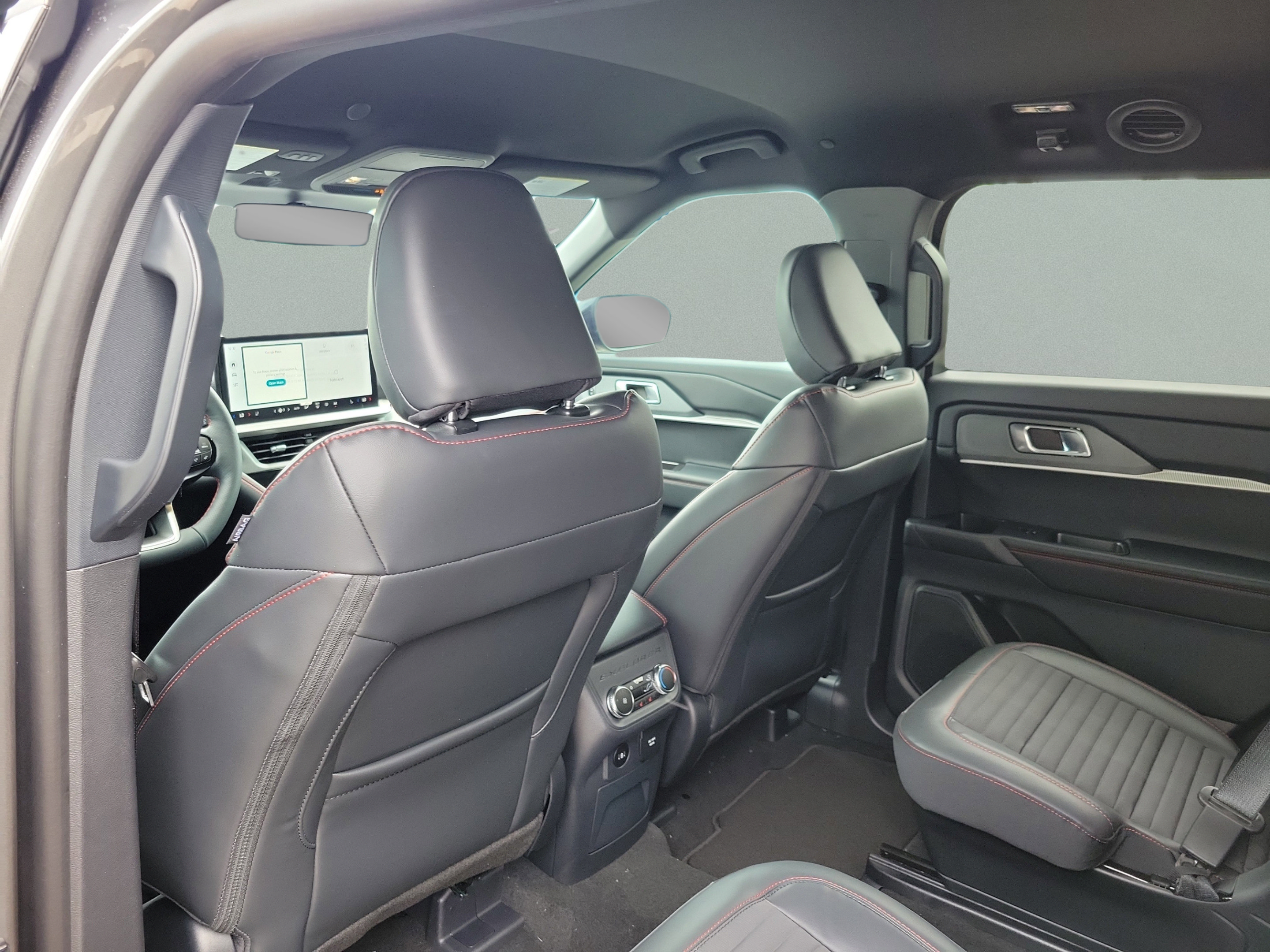 New 2026 Ford Explorer ST-Line w/ ST-Line Street Pack RWD image 23