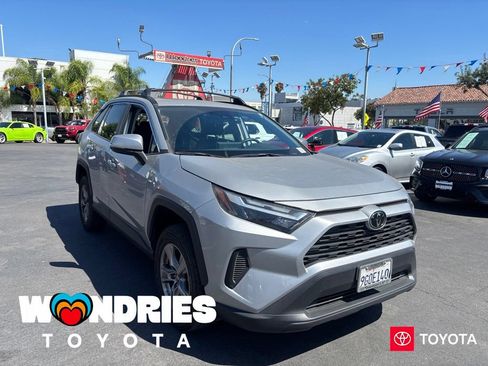 Used 2023 Toyota RAV4 XLE w/ Convenience Package FWD image 1