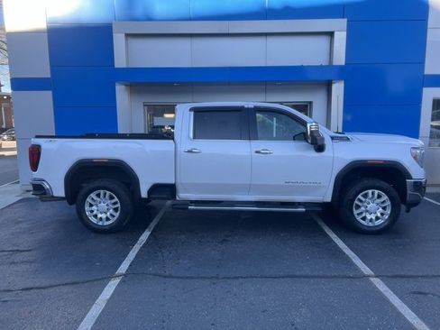 Used 2020 GMC Sierra 2500 SLT w/ SLT Premium Plus Package image 4