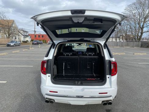 Used 2021 GMC Acadia Denali w/ Denali Ultimate Package image 26