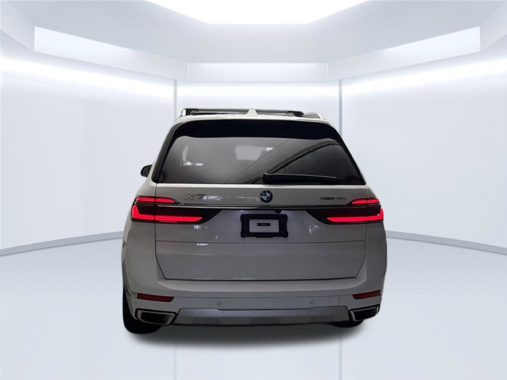 Used 2025 BMW X7 xDrive40i w/ Climate Comfort Package AWD/4WD image 7