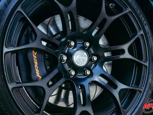 Used 2017 Dodge Viper GTC w/ Time Attack Group 2.0 RWD image 90